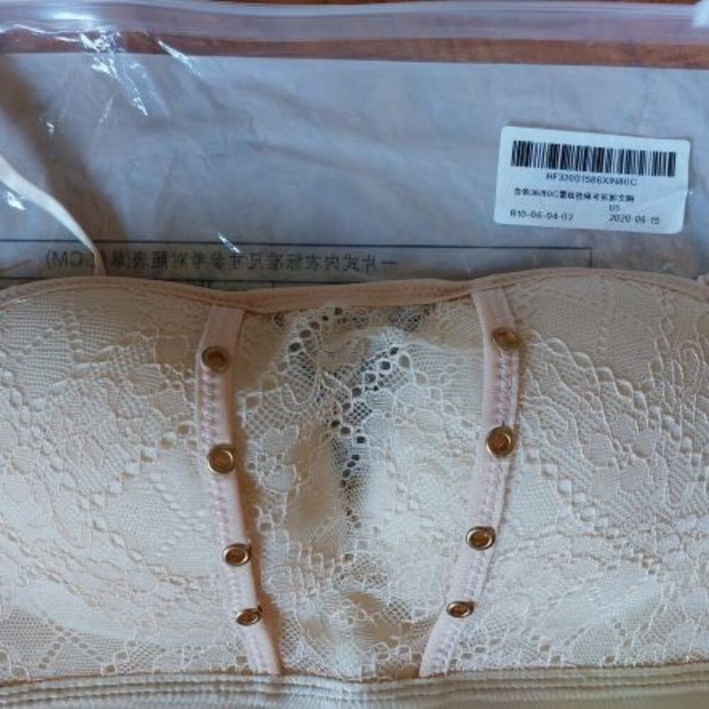 Brassiere - Picture 4 of 5